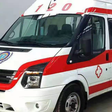 宁晋非急救护送病人转院租赁救护车的优缺点对比